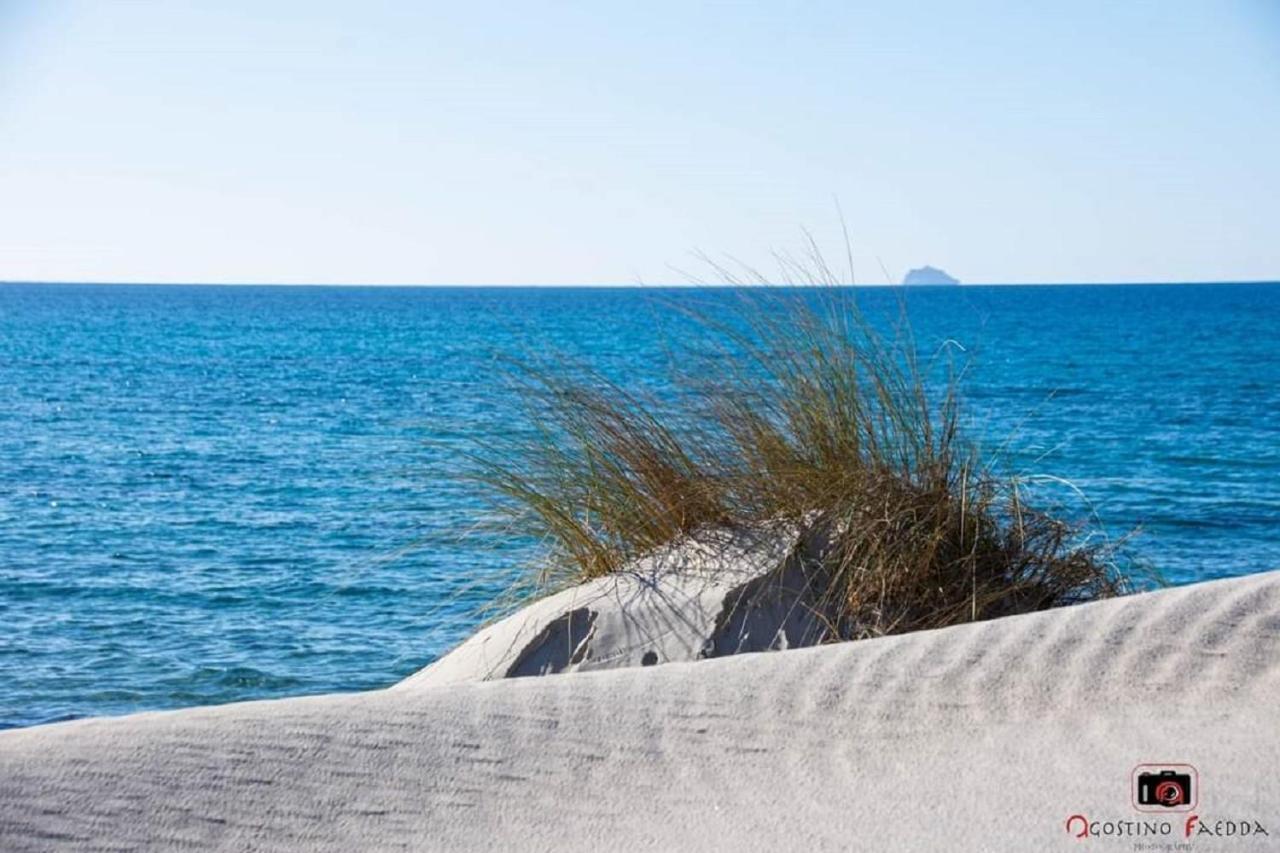 Casa Vacanza Le Dune Villa SantʼAnna Arresi Kültér fotó